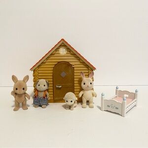 Calico Critters Treehouse Mini House Playset w Figures Bunny Lamb Dog Family Toy